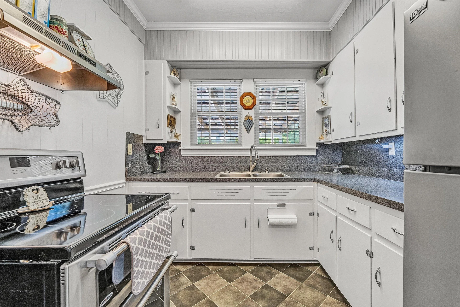 8605 Truevine RD - Photo 10