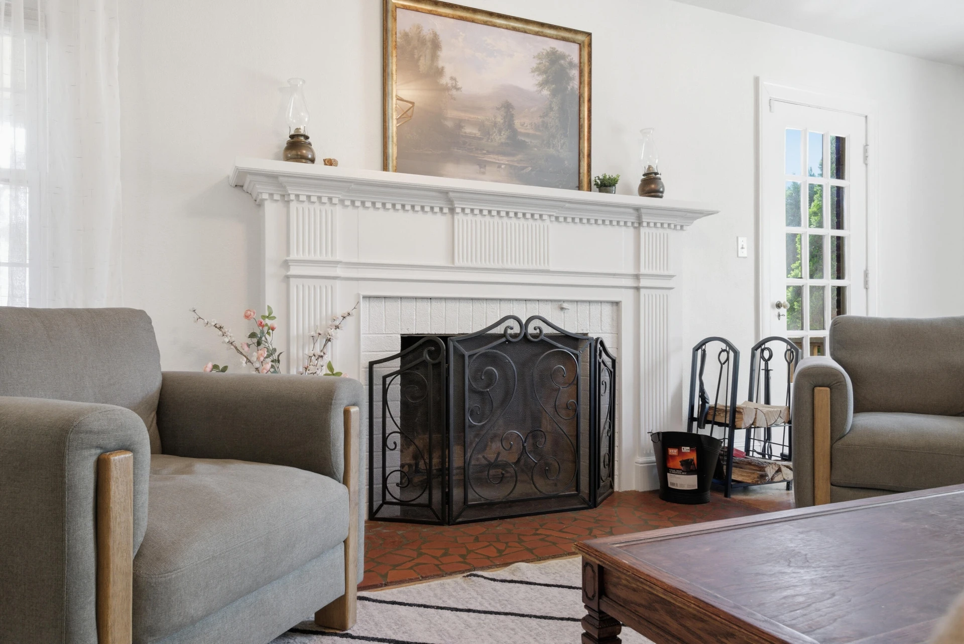 1609 Center Hill DR SW - Photo 10