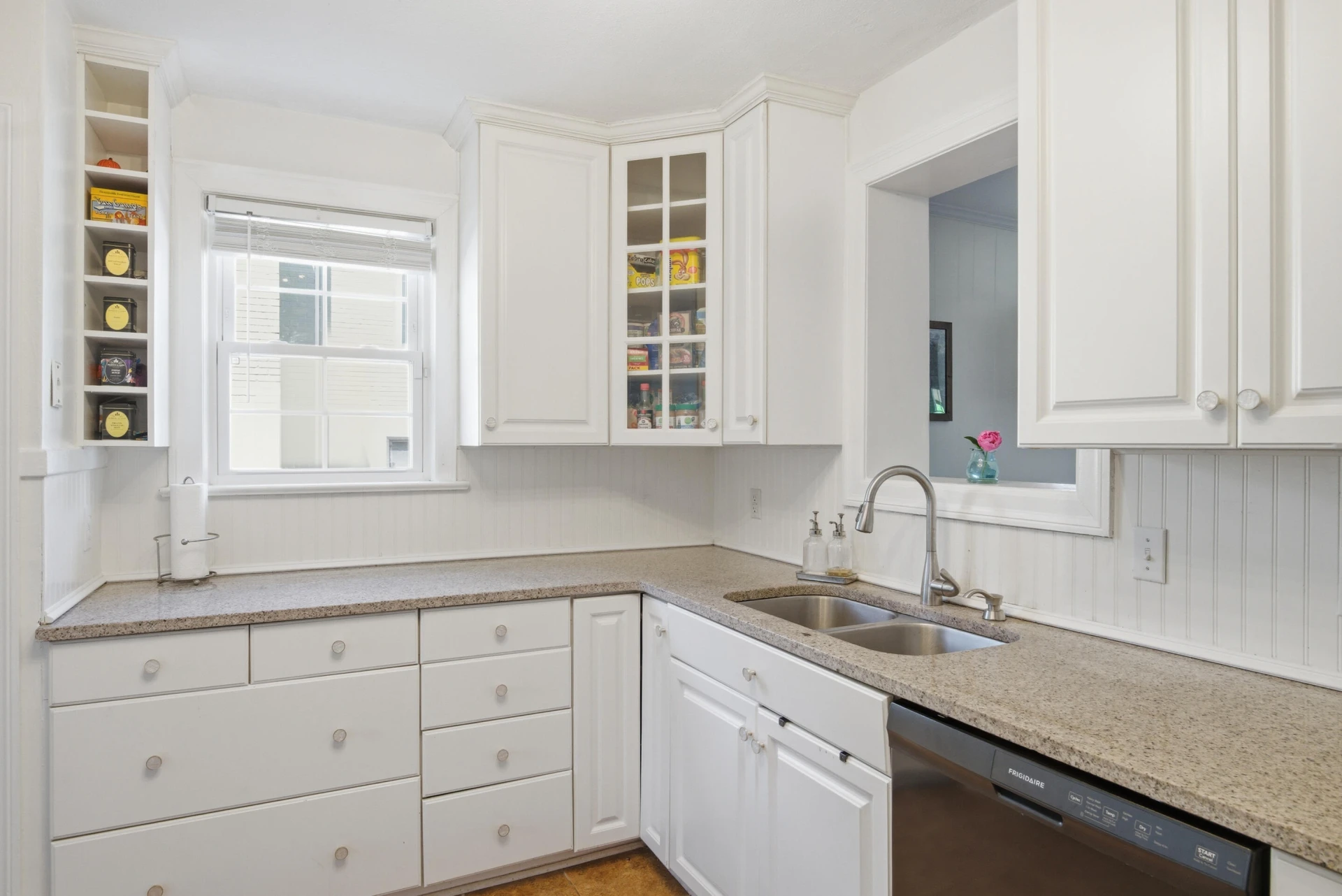 1609 Center Hill DR SW - Photo 18