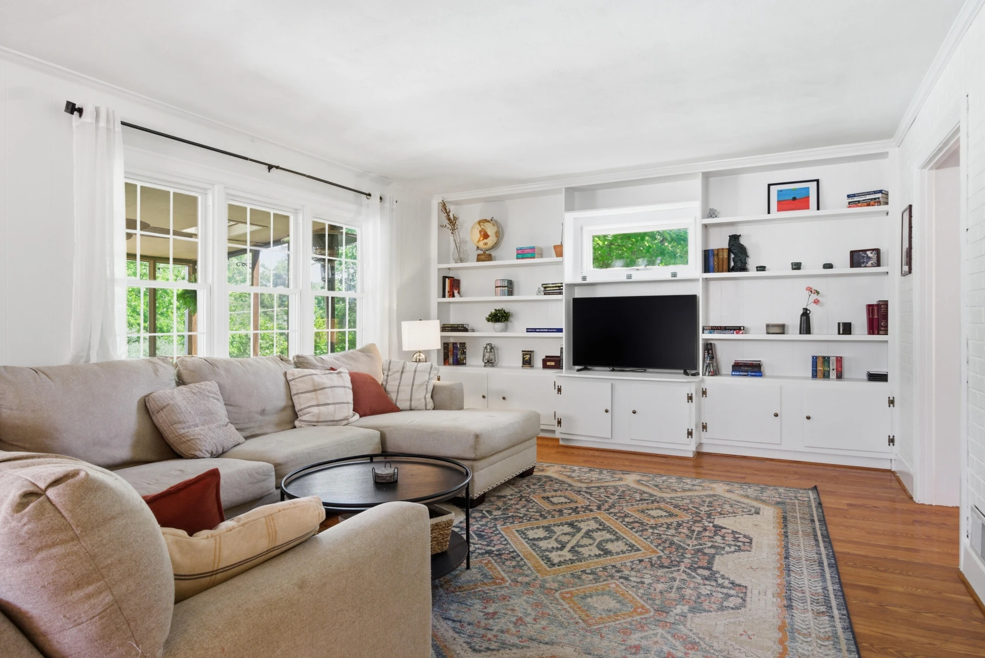 1609 Center Hill DR SW - Photo 23