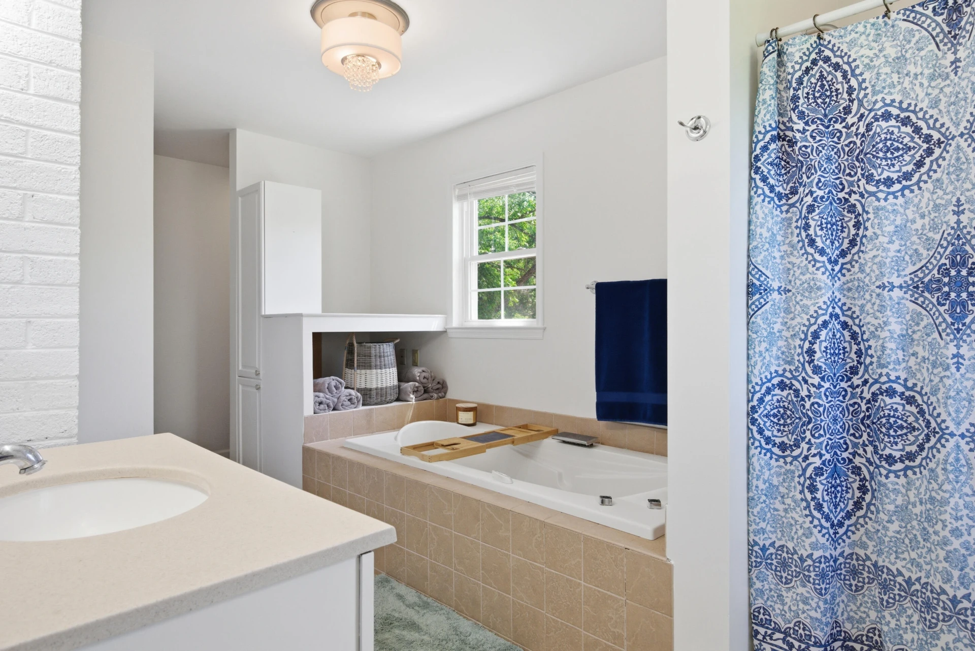 1609 Center Hill DR SW - Photo 32