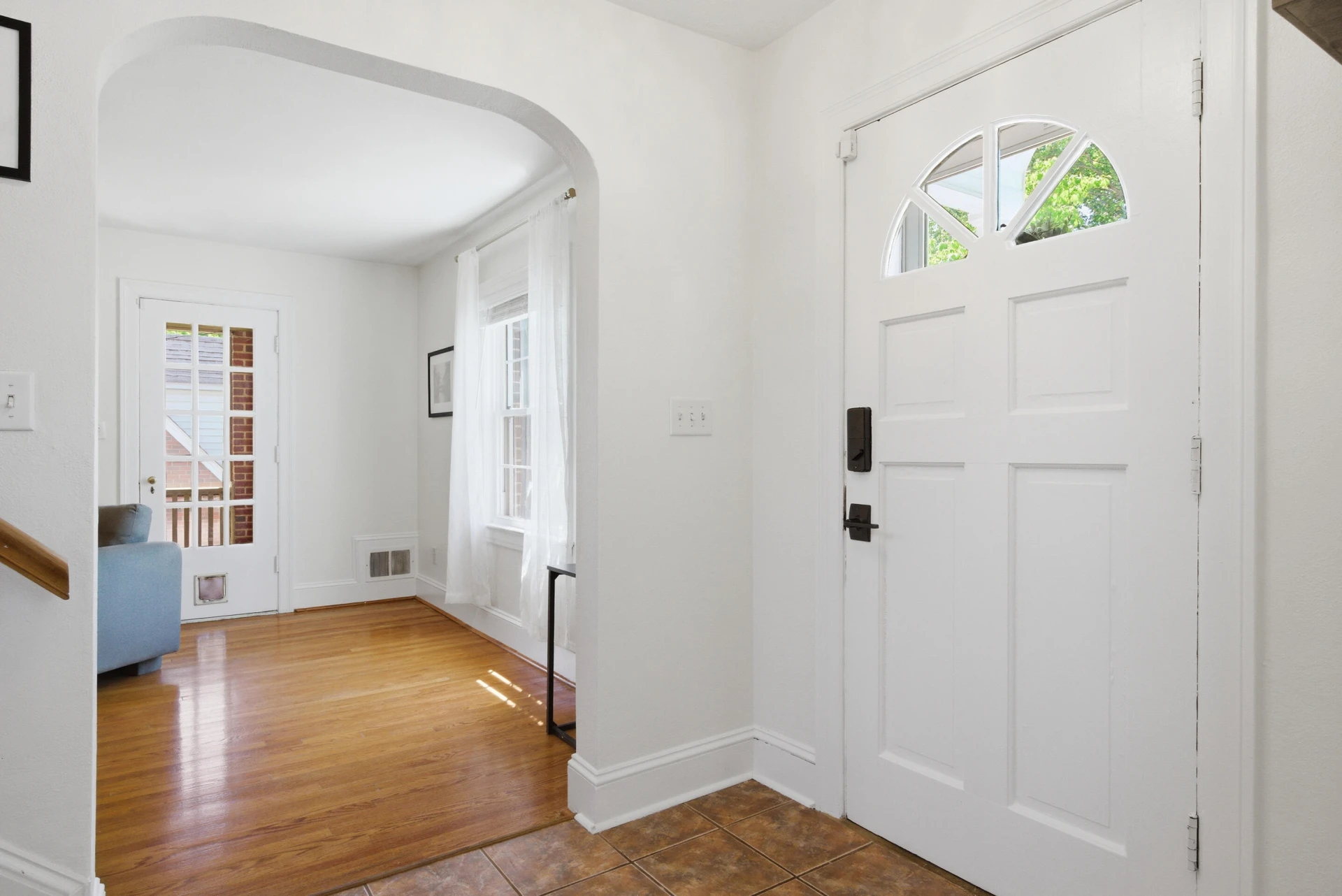 1609 Center Hill DR SW - Photo 5
