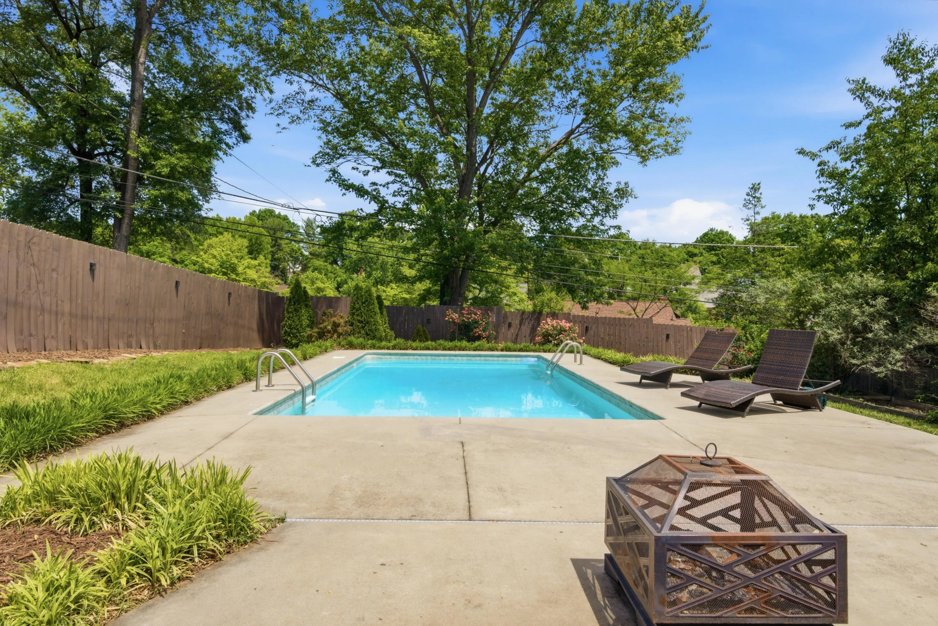 1609 Center Hill DR SW - Photo 52