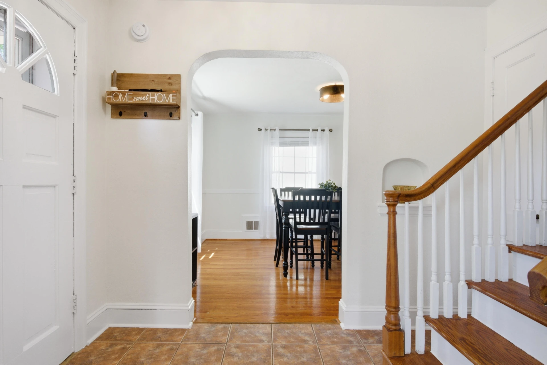 1609 Center Hill DR SW - Photo 6