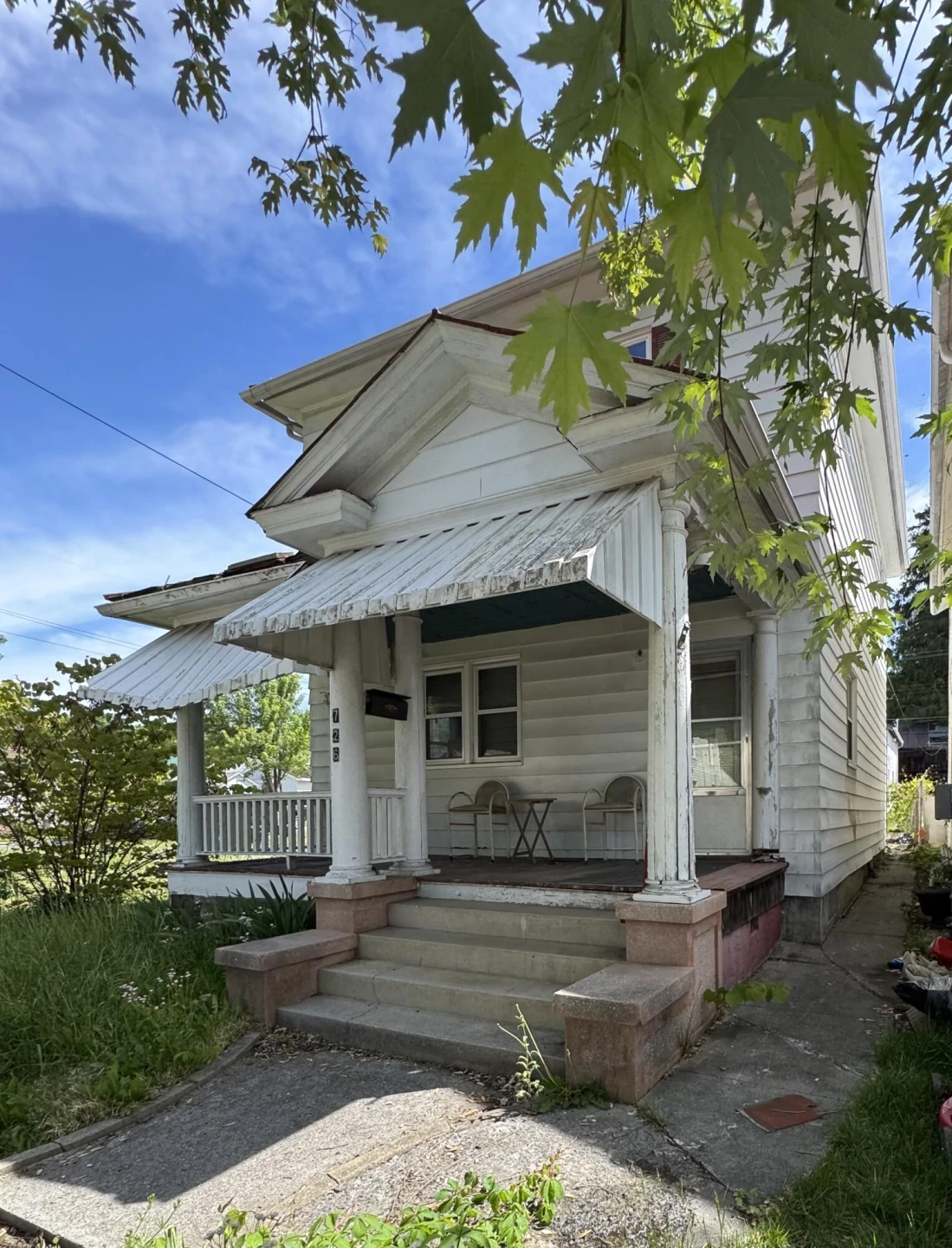 726 Rose AVE - Photo 2