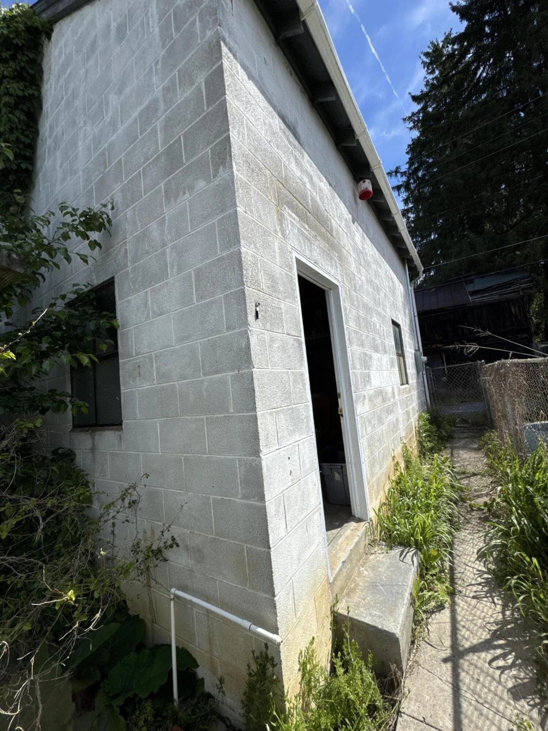 726 Rose AVE - Photo 5
