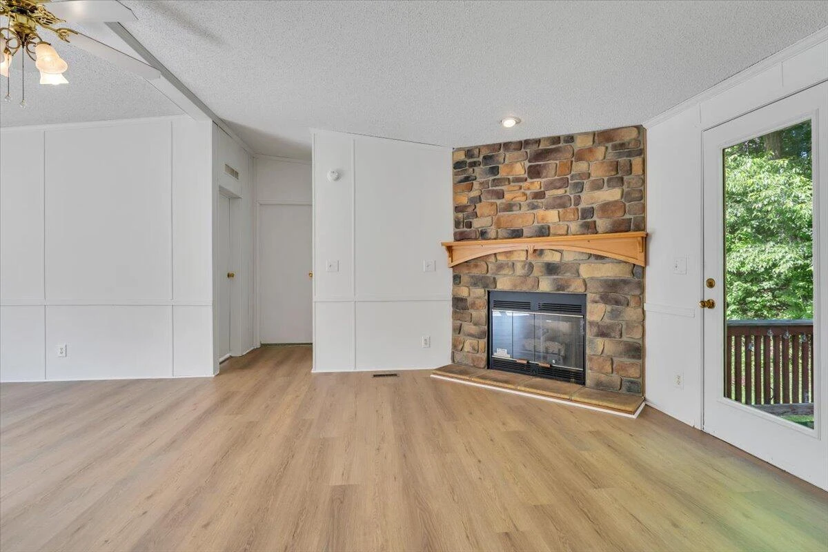 256 Goose Market - Photo 10