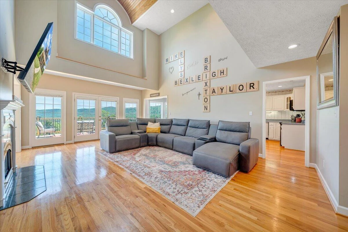 1615 Turkeycock LN - Photo 14