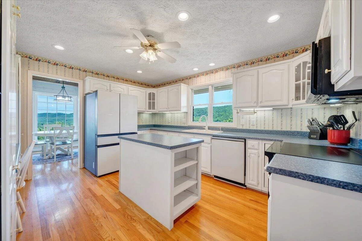1615 Turkeycock LN - Photo 27