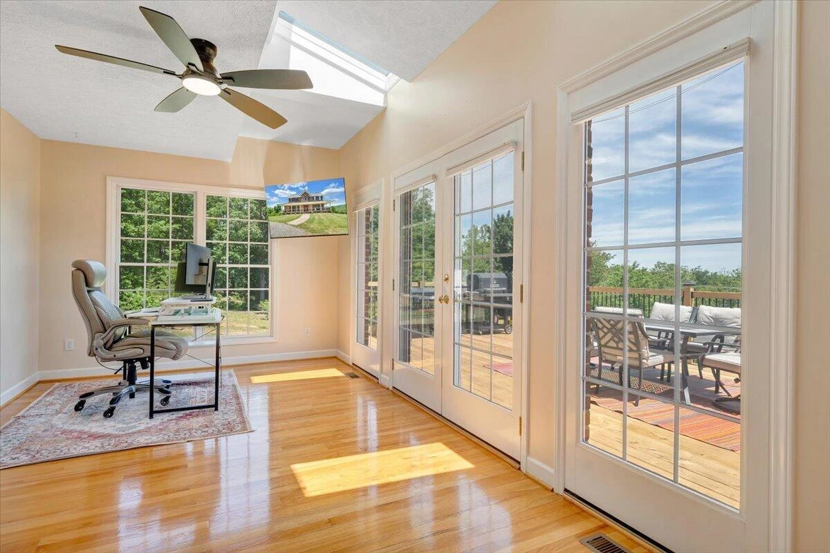 1615 Turkeycock LN - Photo 39