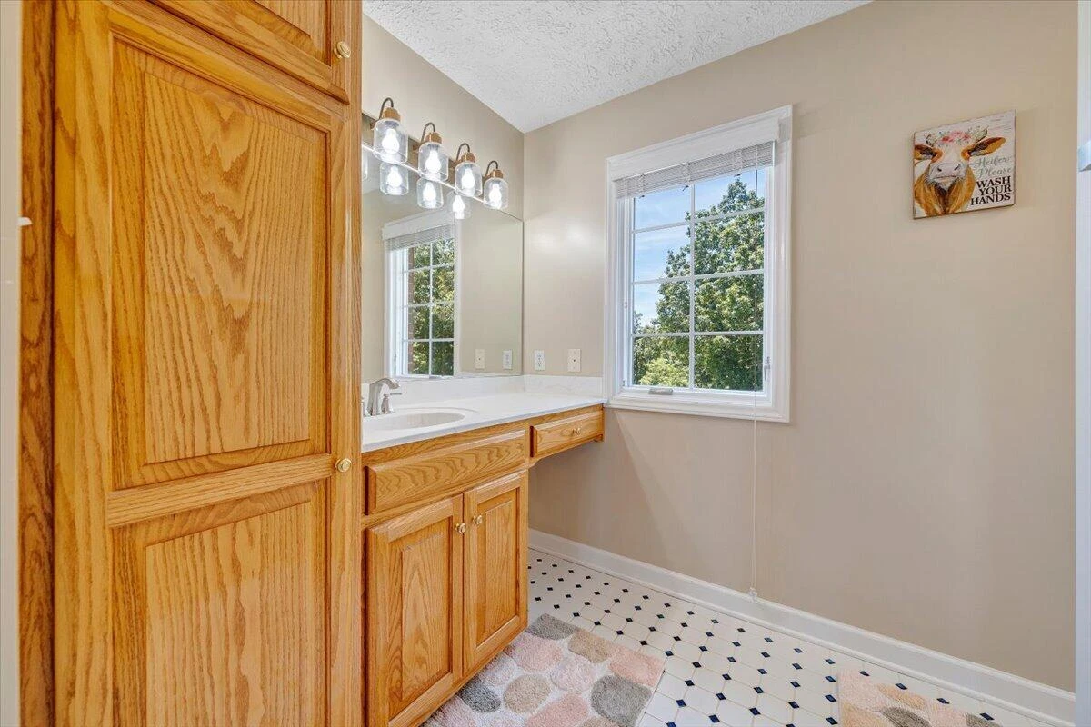 1615 Turkeycock LN - Photo 70