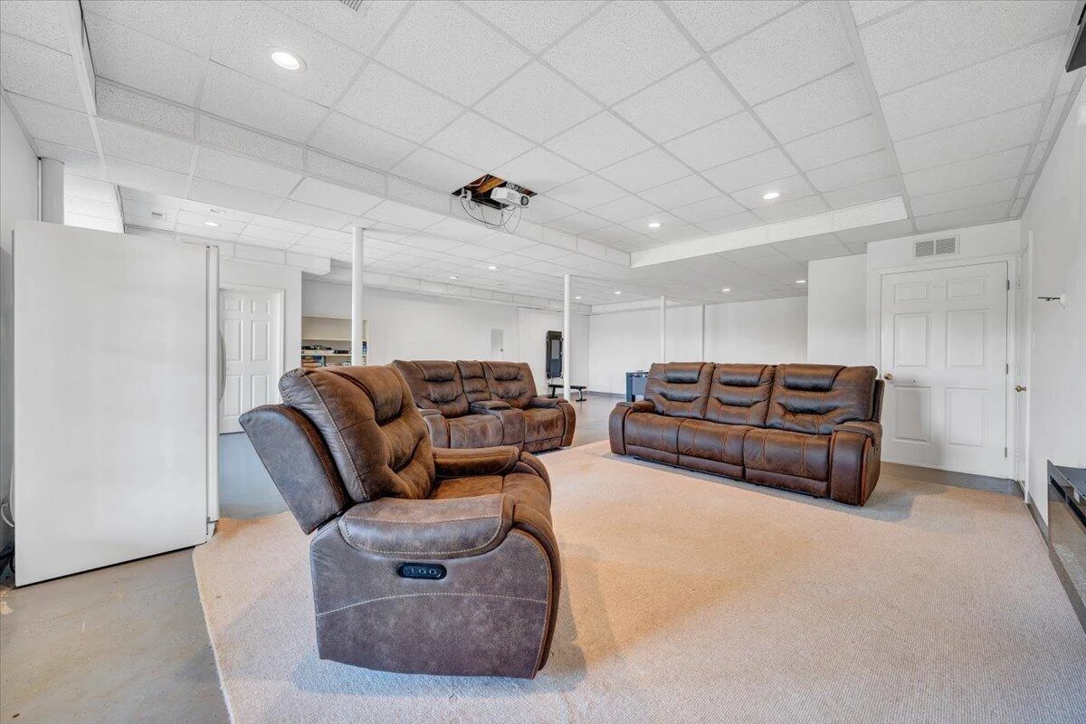 1615 Turkeycock LN - Photo 85