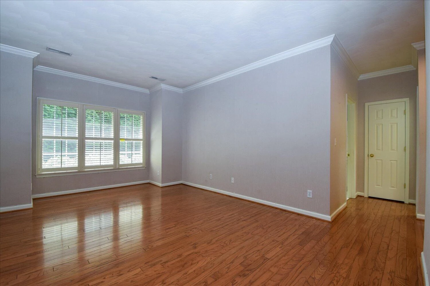 3348 Somercroft CT SW - Photo 17