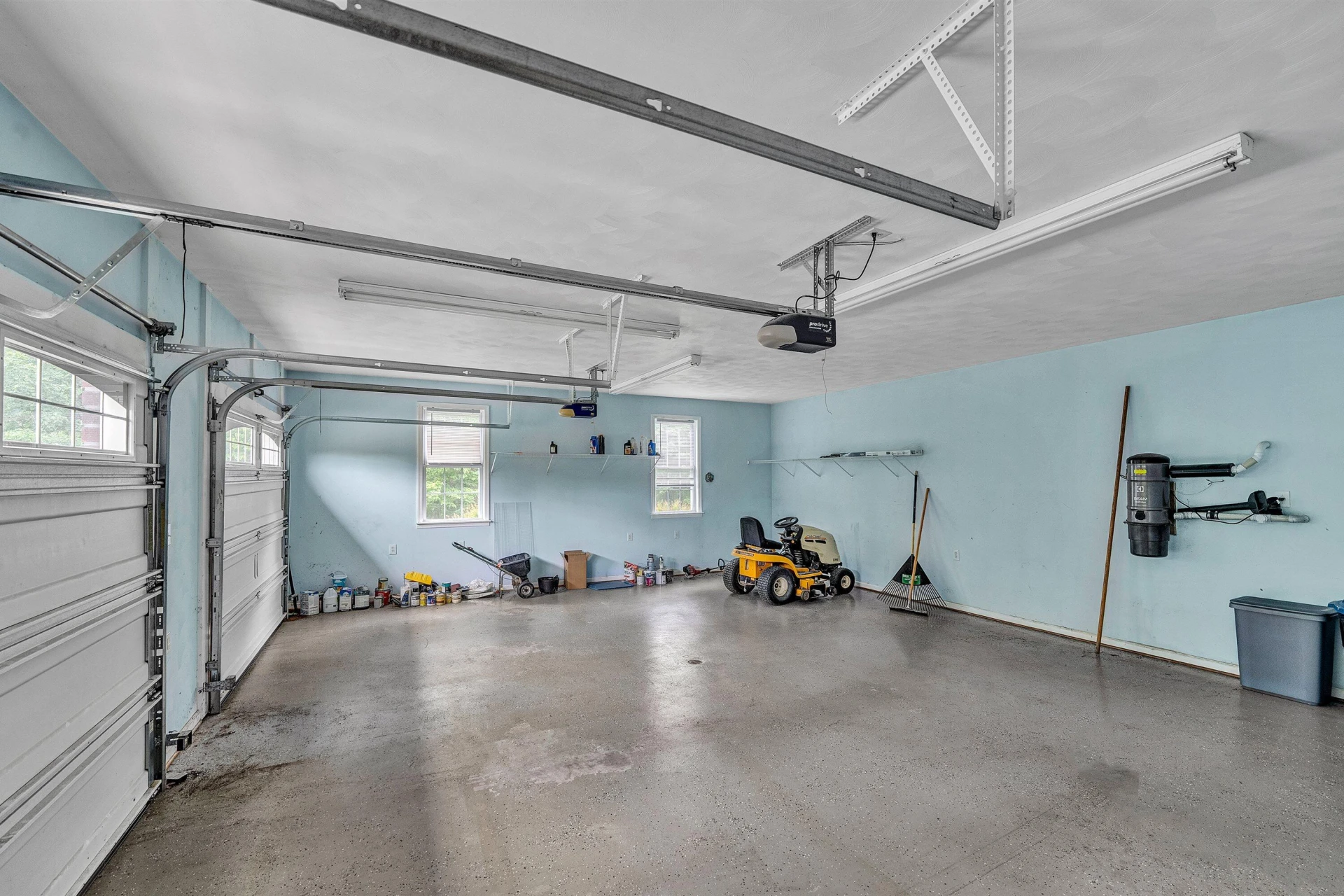 1530 Indian Springs LN - Photo 27