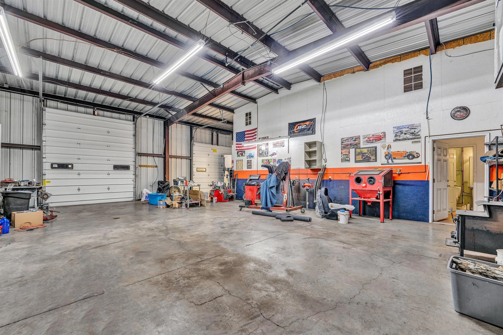 1530 Indian Springs LN - Photo 37