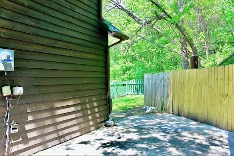 182 Rose RD - Photo 40