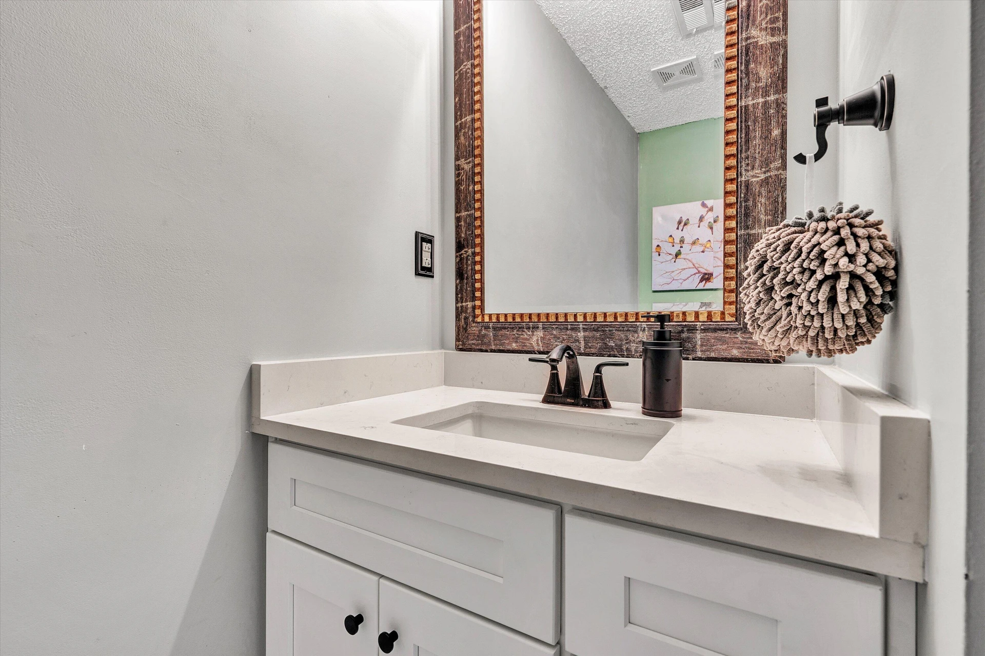 160 Indian Pointe DR - Photo 35