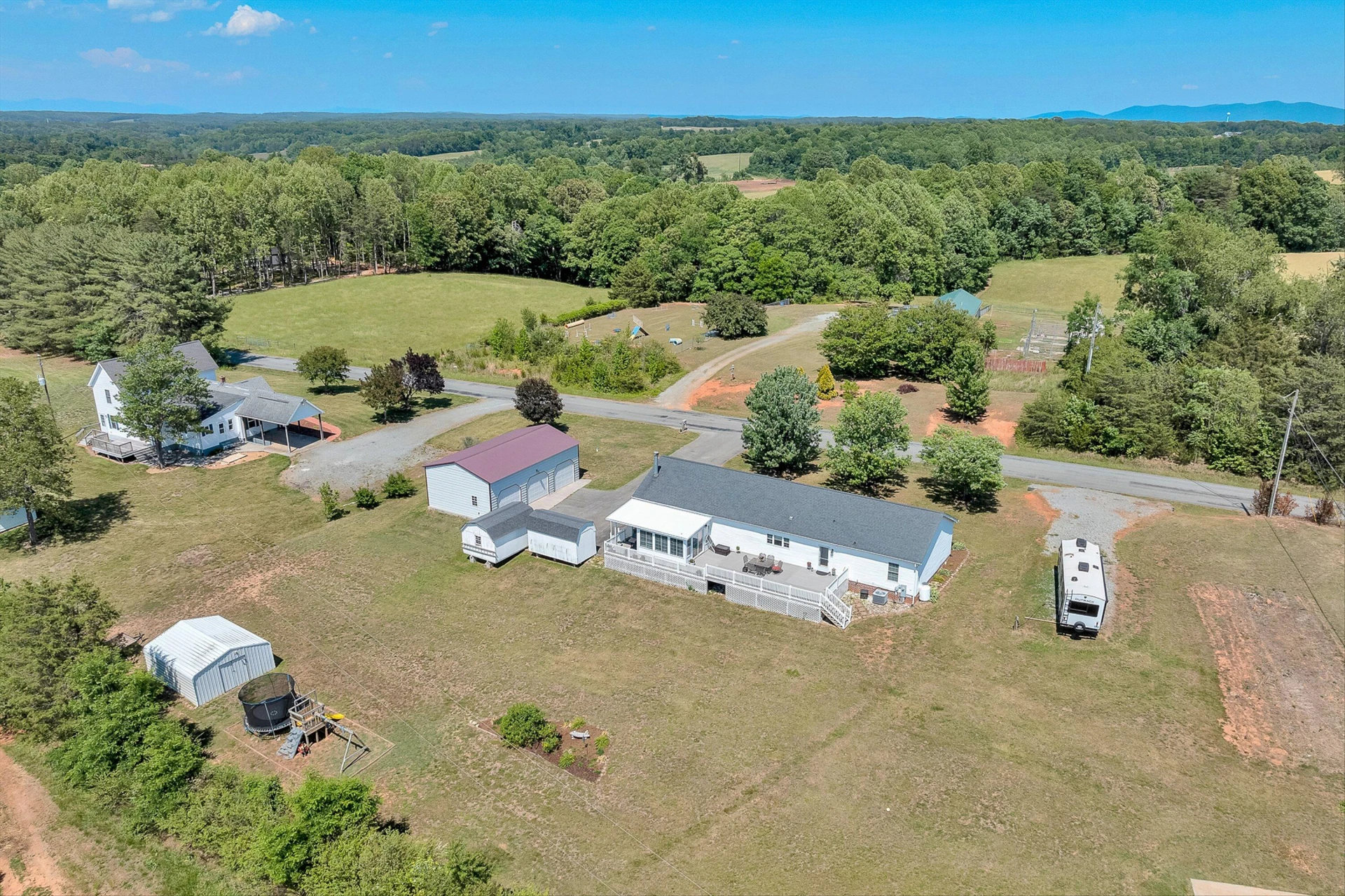 159 Simmons Creek RD - Photo 54