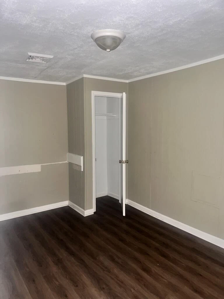7030 Mount Chestnut RD - Photo 9