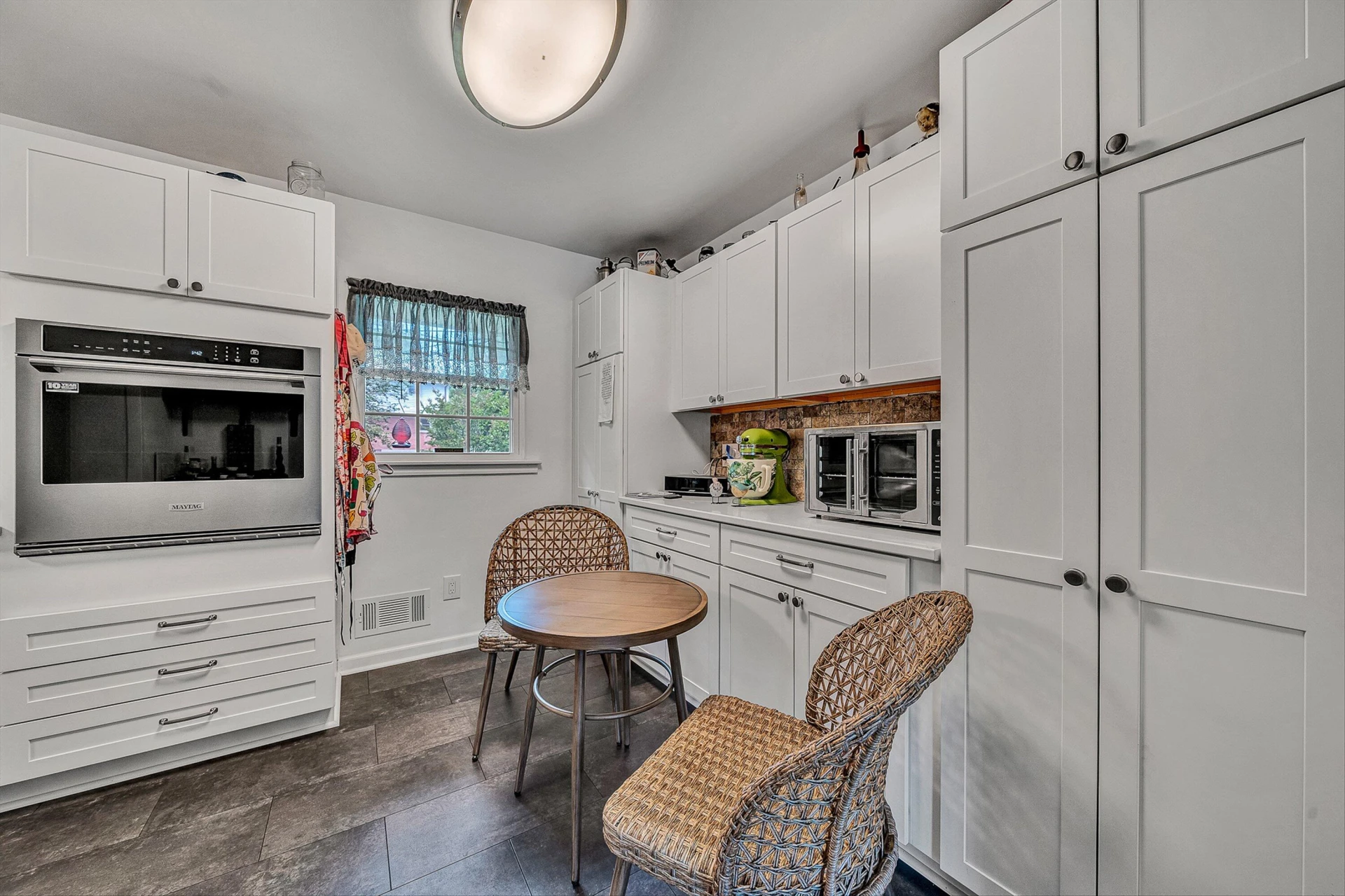 5417 Lakeland DR - Photo 10