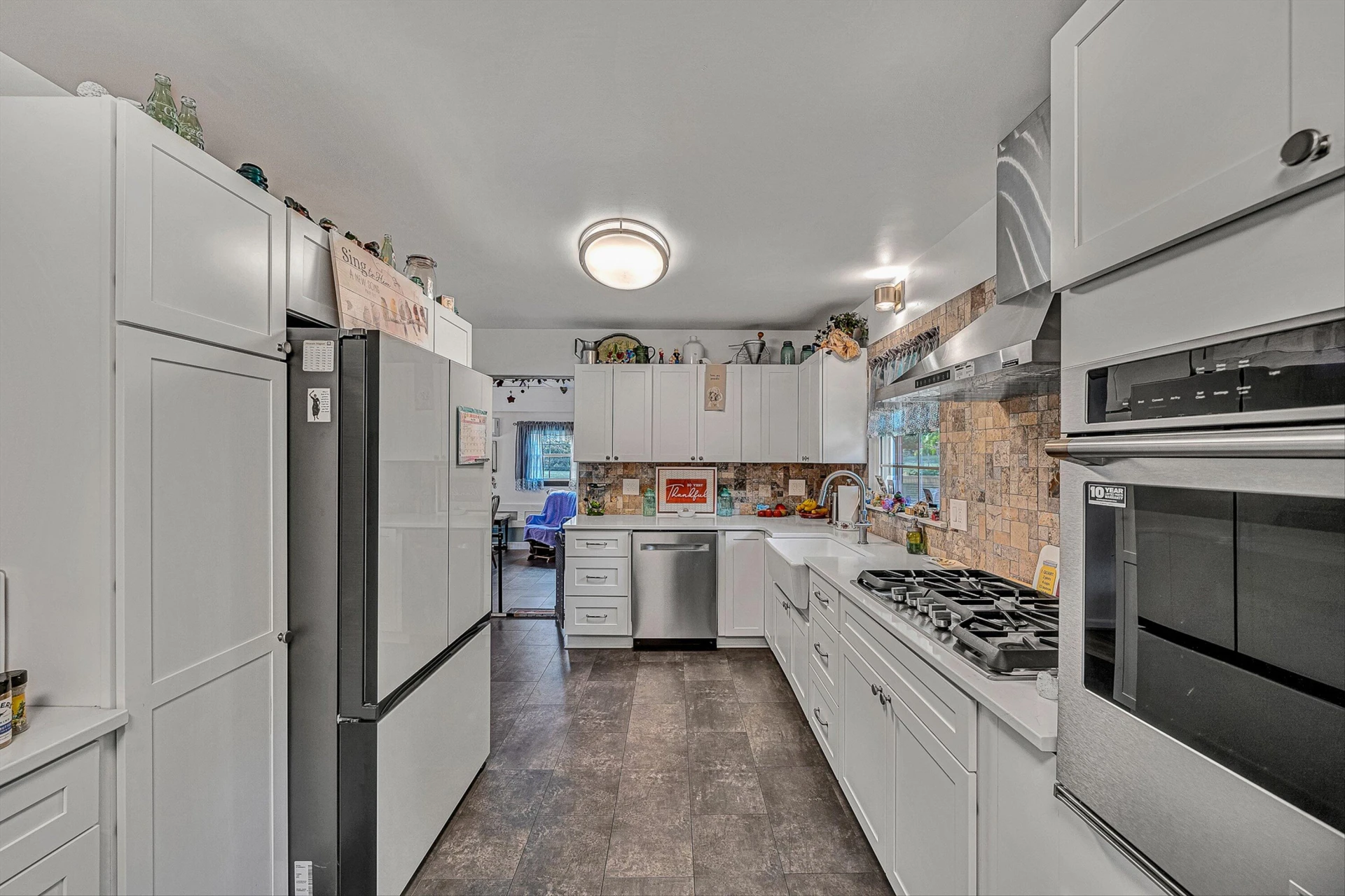 5417 Lakeland DR - Photo 12