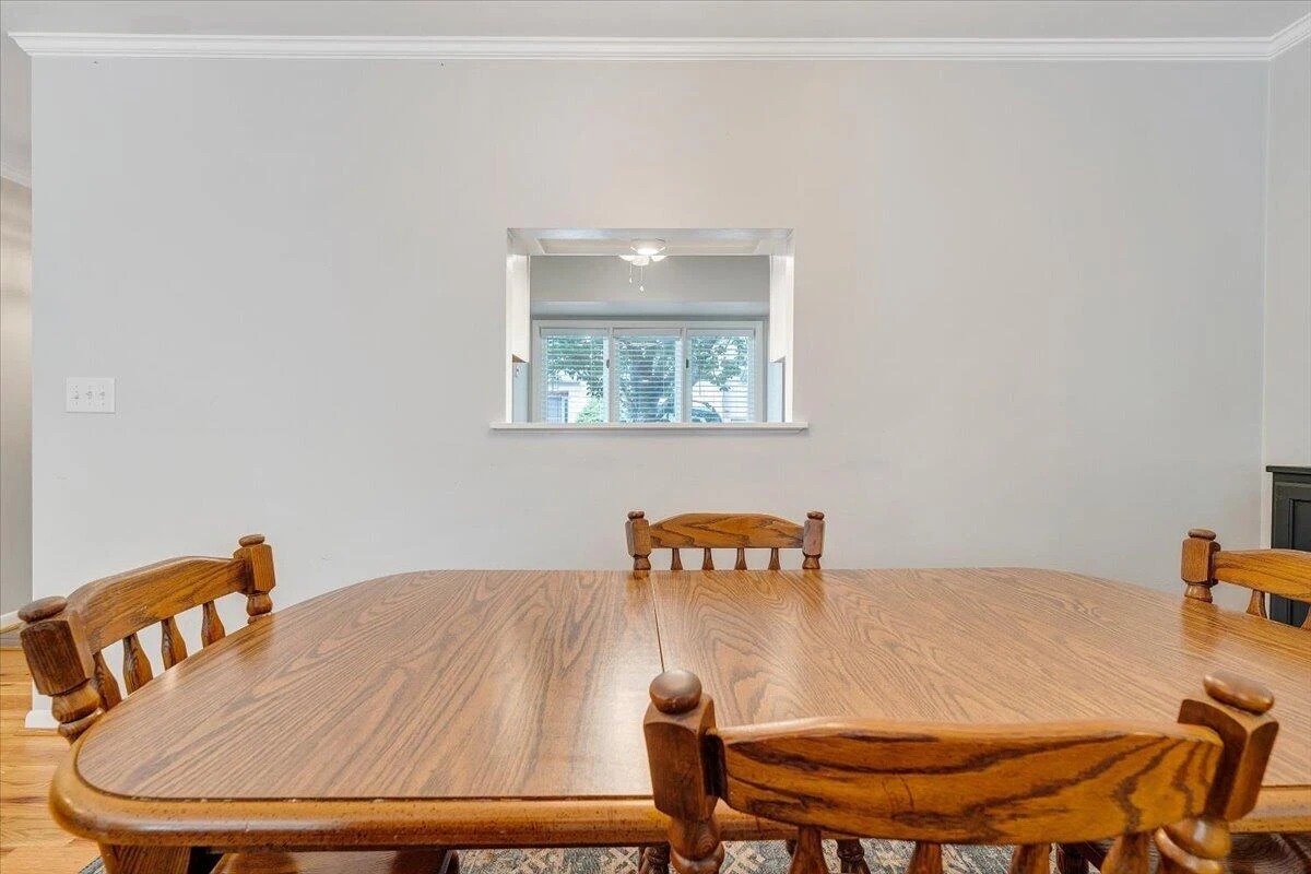 3437 Londonderry CT - Photo 11