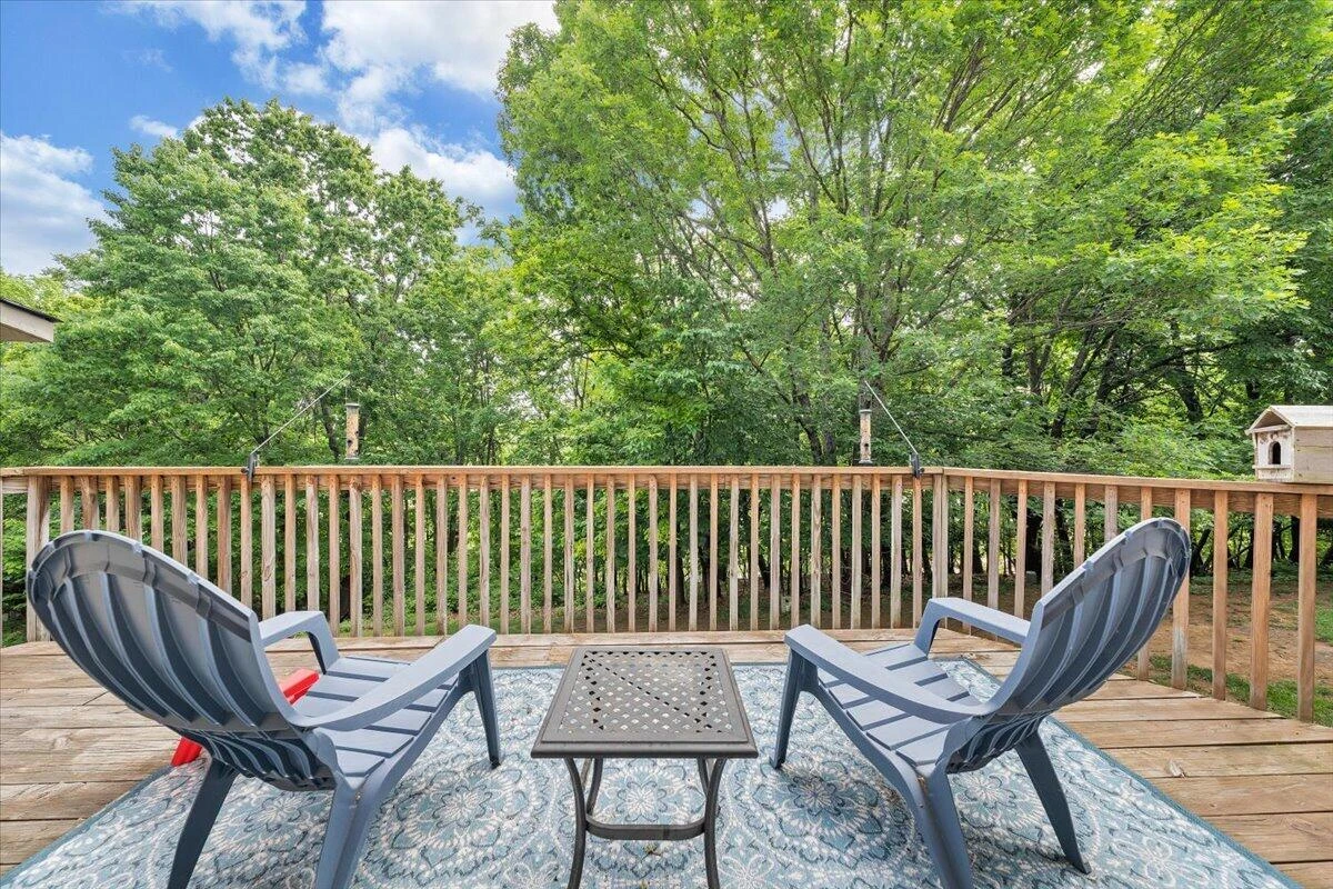 3437 Londonderry CT - Photo 19