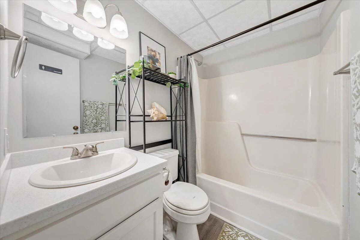 3437 Londonderry CT - Photo 40