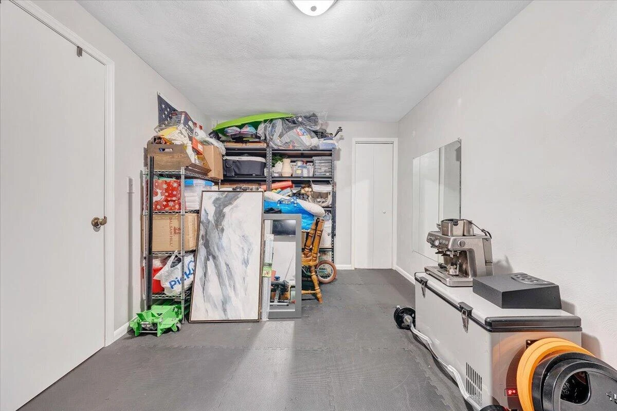 3437 Londonderry CT - Photo 43