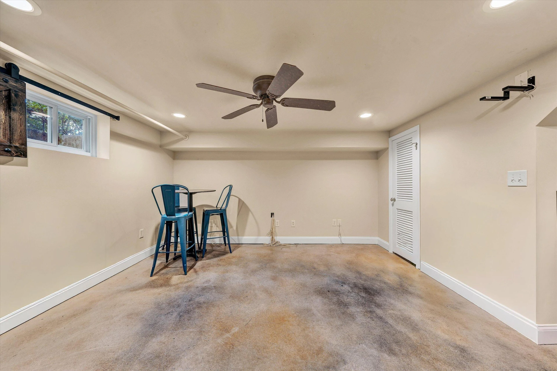 2604 Nottingham RD SE - Photo 40