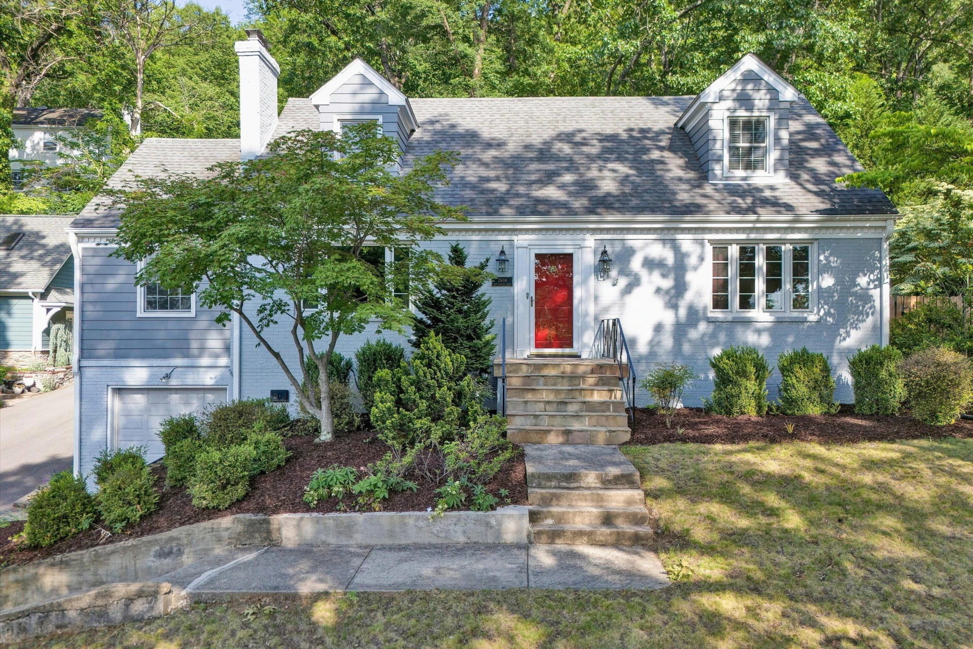 2604 Nottingham RD SE - Photo 5