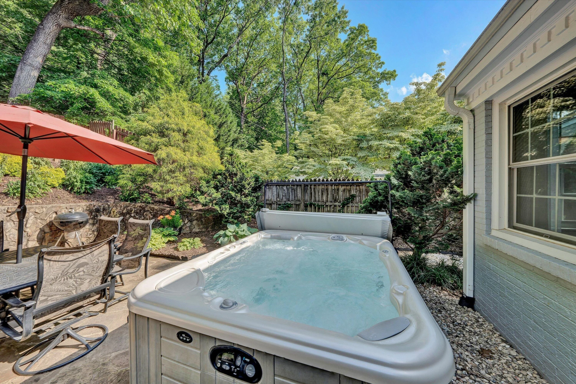 2604 Nottingham RD SE - Photo 53