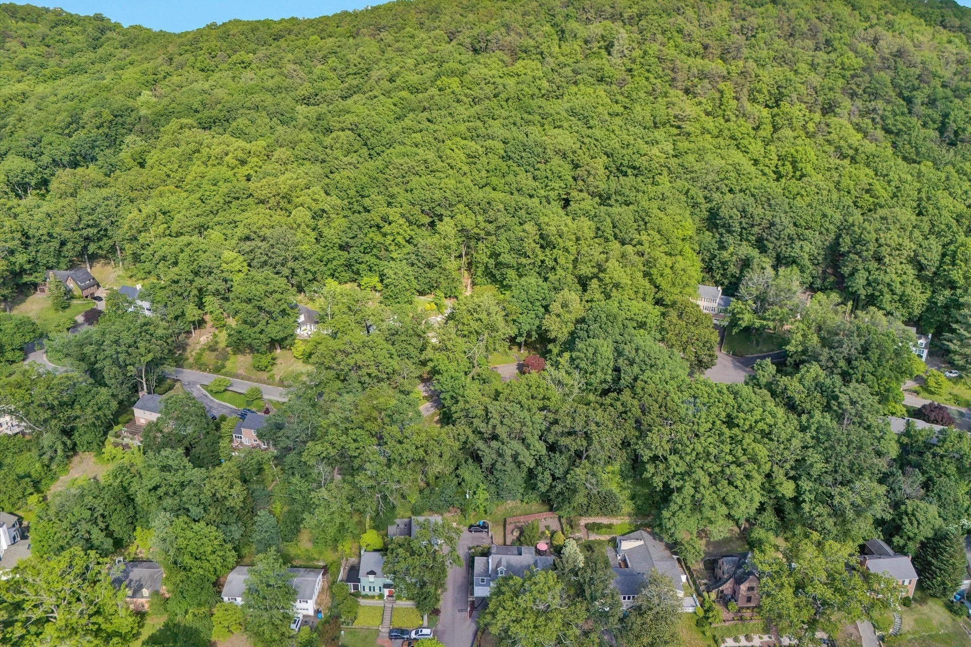 2604 Nottingham RD SE - Photo 66