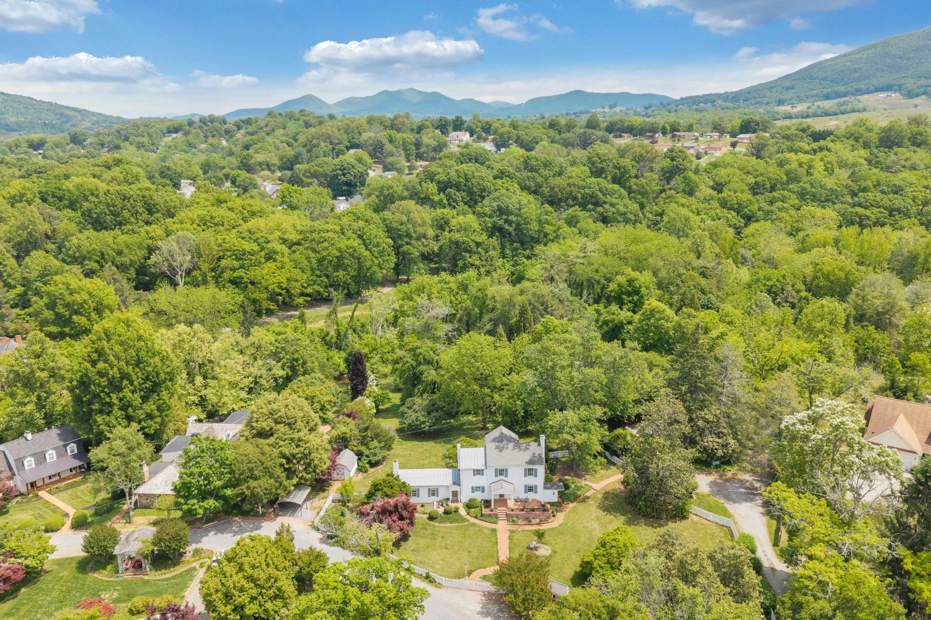 6126 Greyholme LN - Photo 54