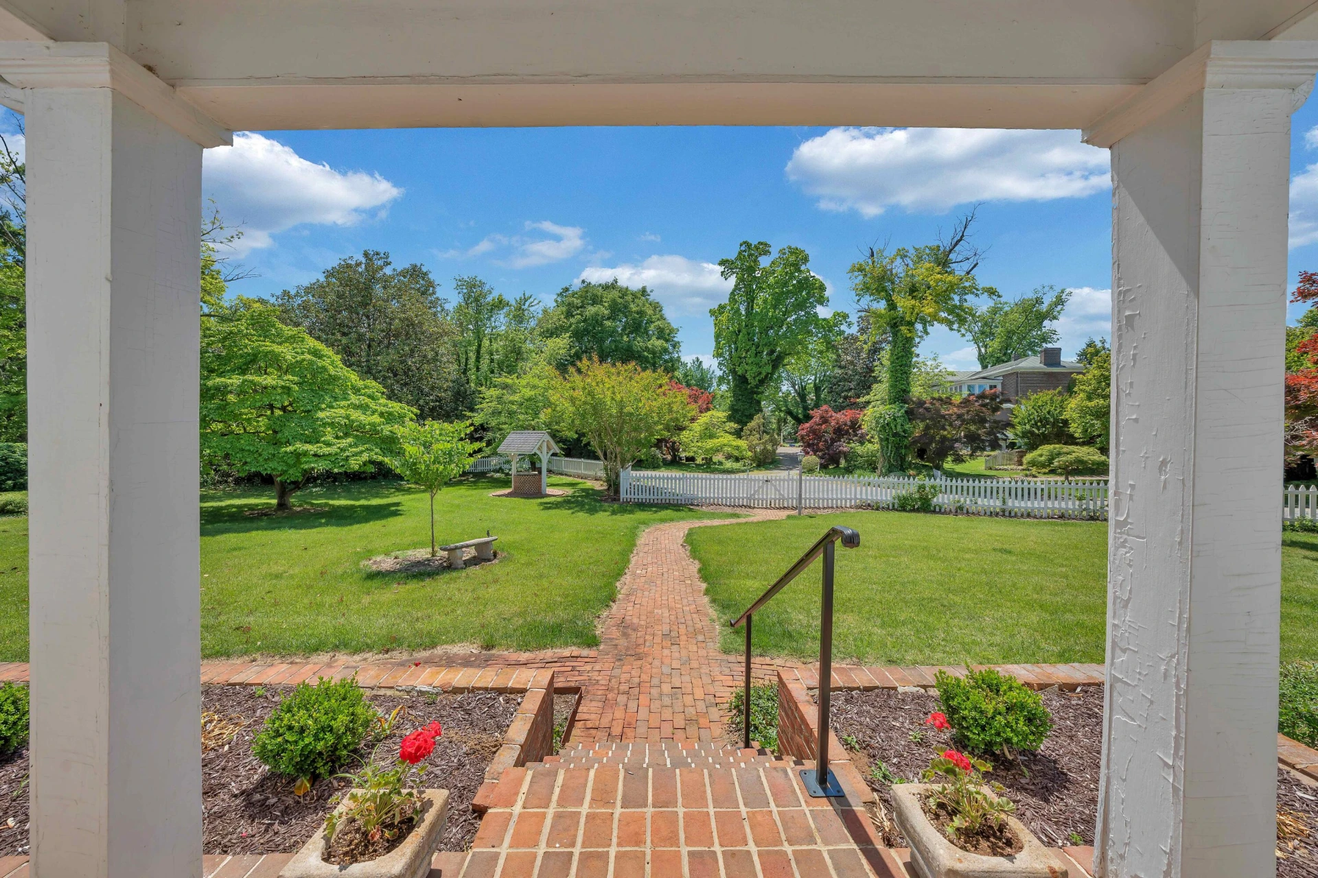 6126 Greyholme LN - Photo 6