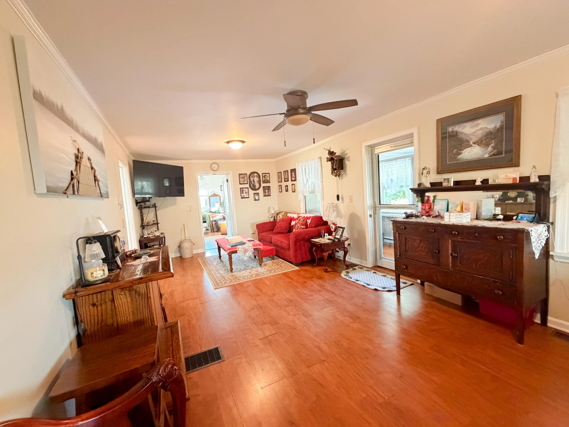 158 Ashwood DR - Photo 14