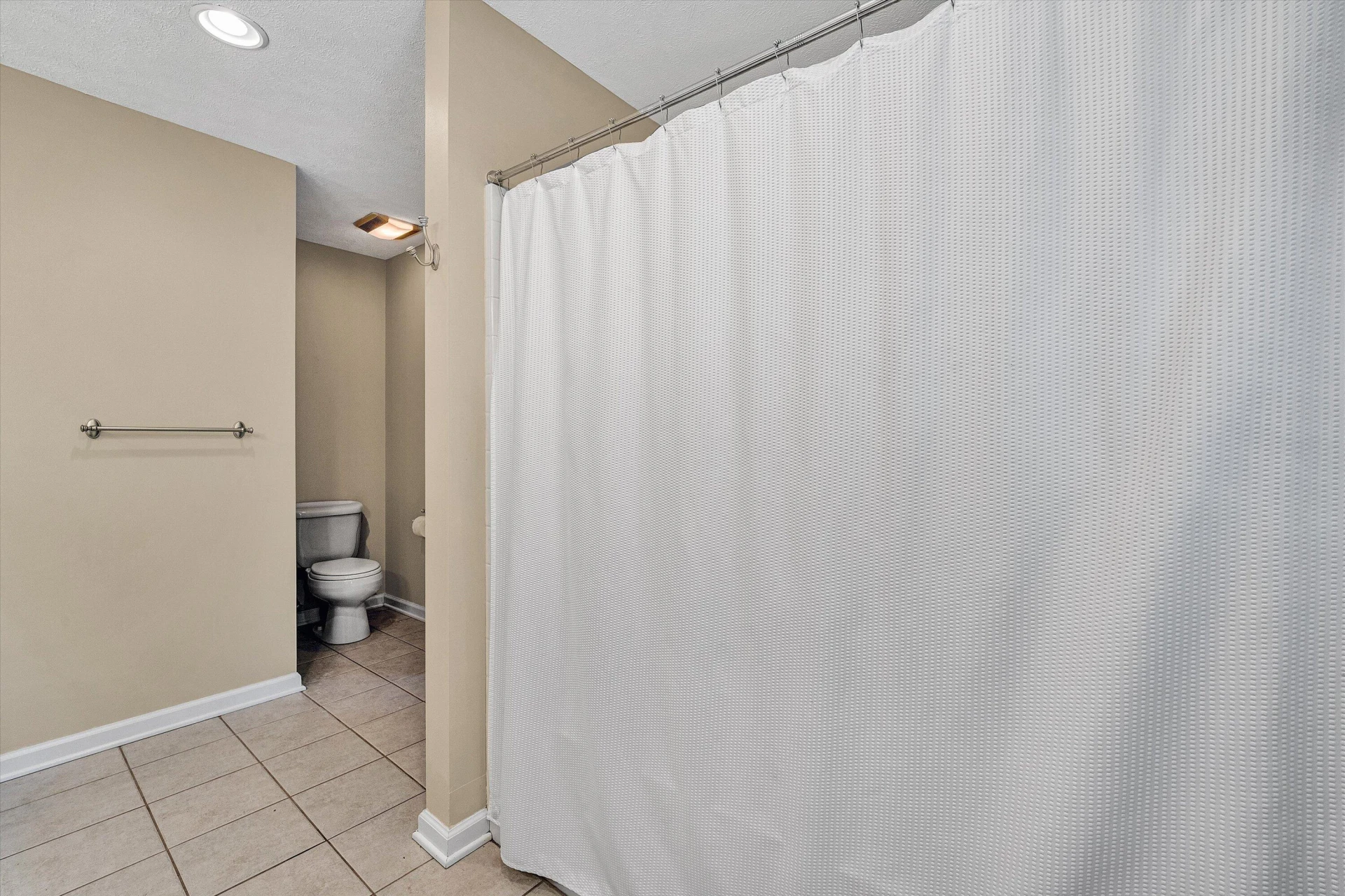 400 HARBOR LANDING DR - Photo 24