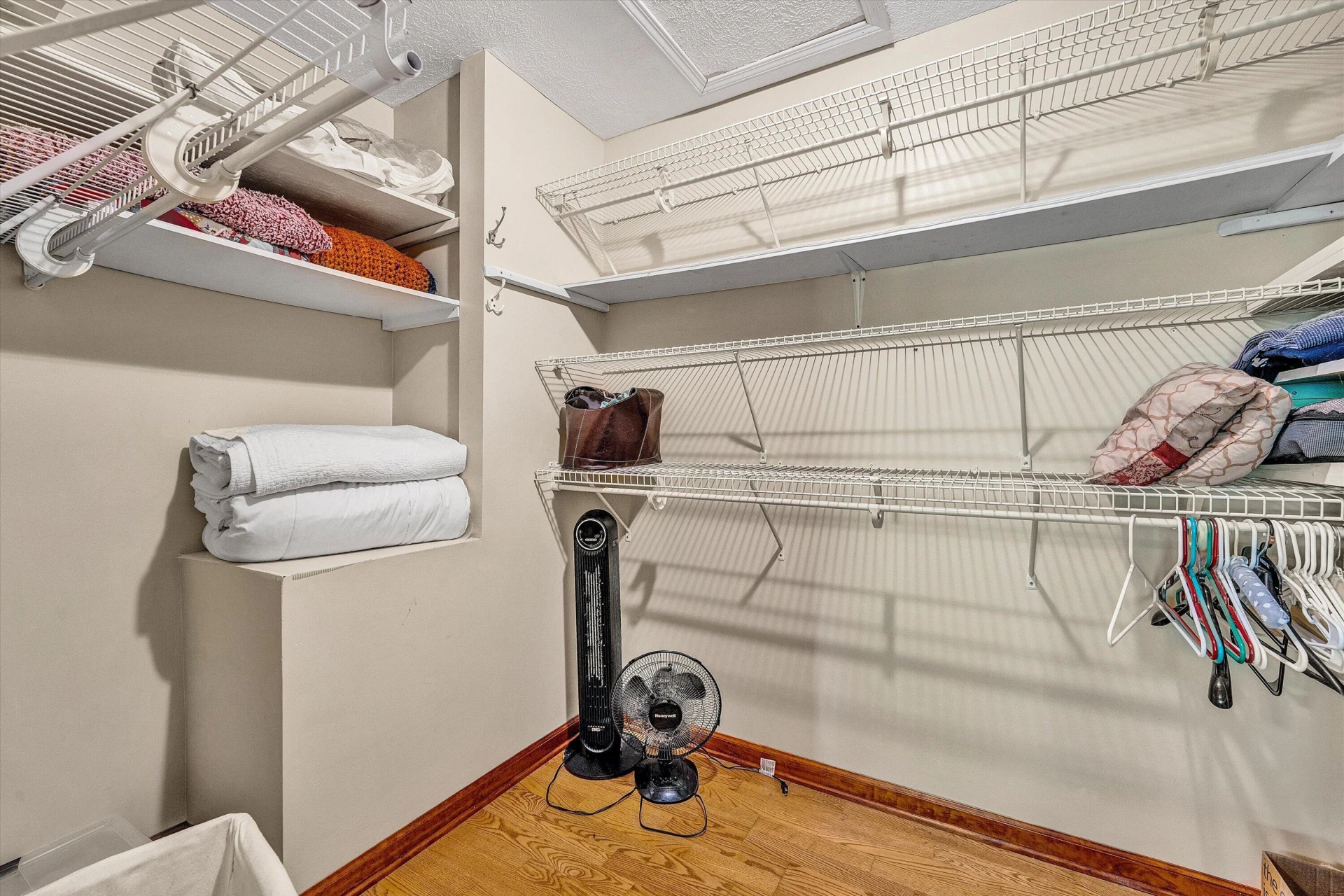 400 HARBOR LANDING DR - Photo 25