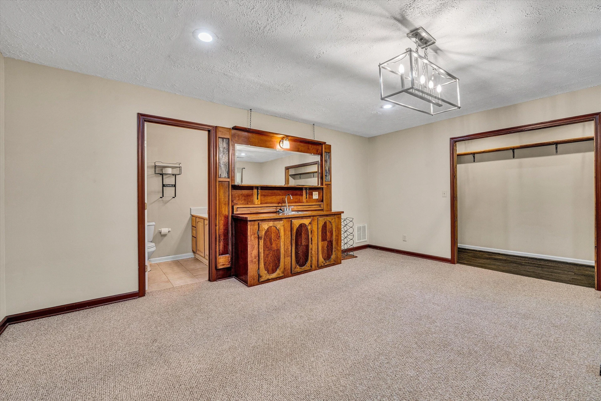 400 HARBOR LANDING DR - Photo 32