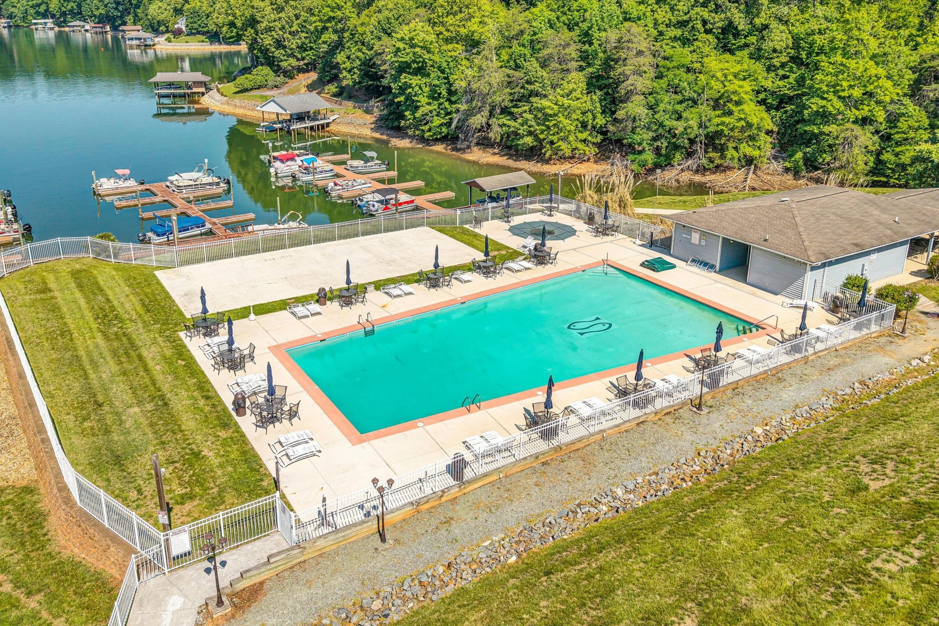 400 HARBOR LANDING DR - Photo 46