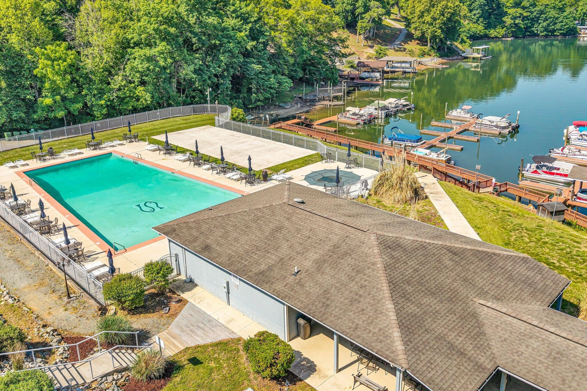 400 HARBOR LANDING DR - Photo 47