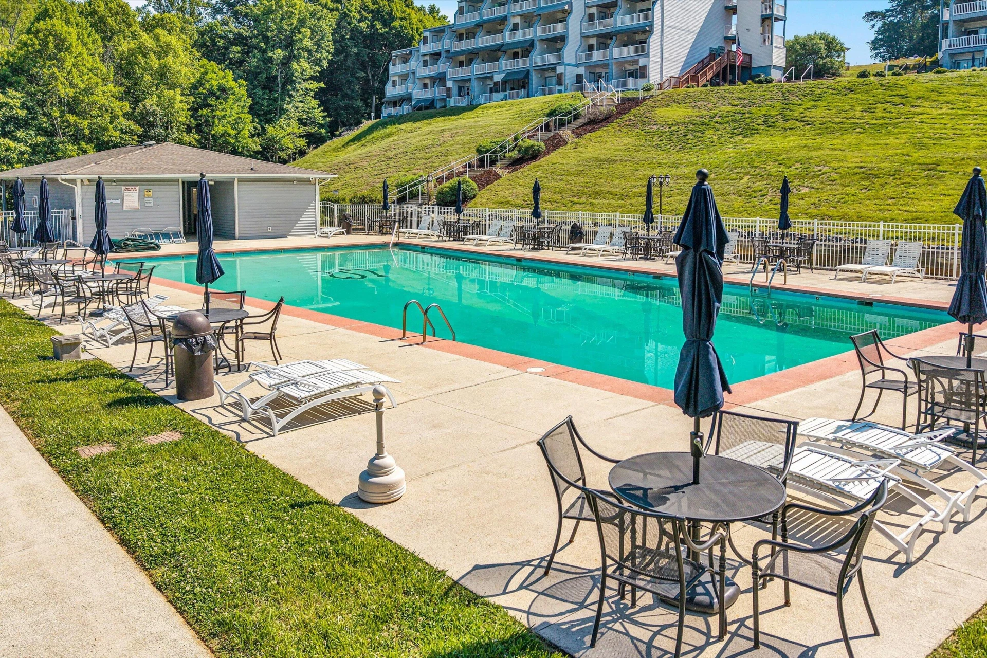 400 HARBOR LANDING DR - Photo 48