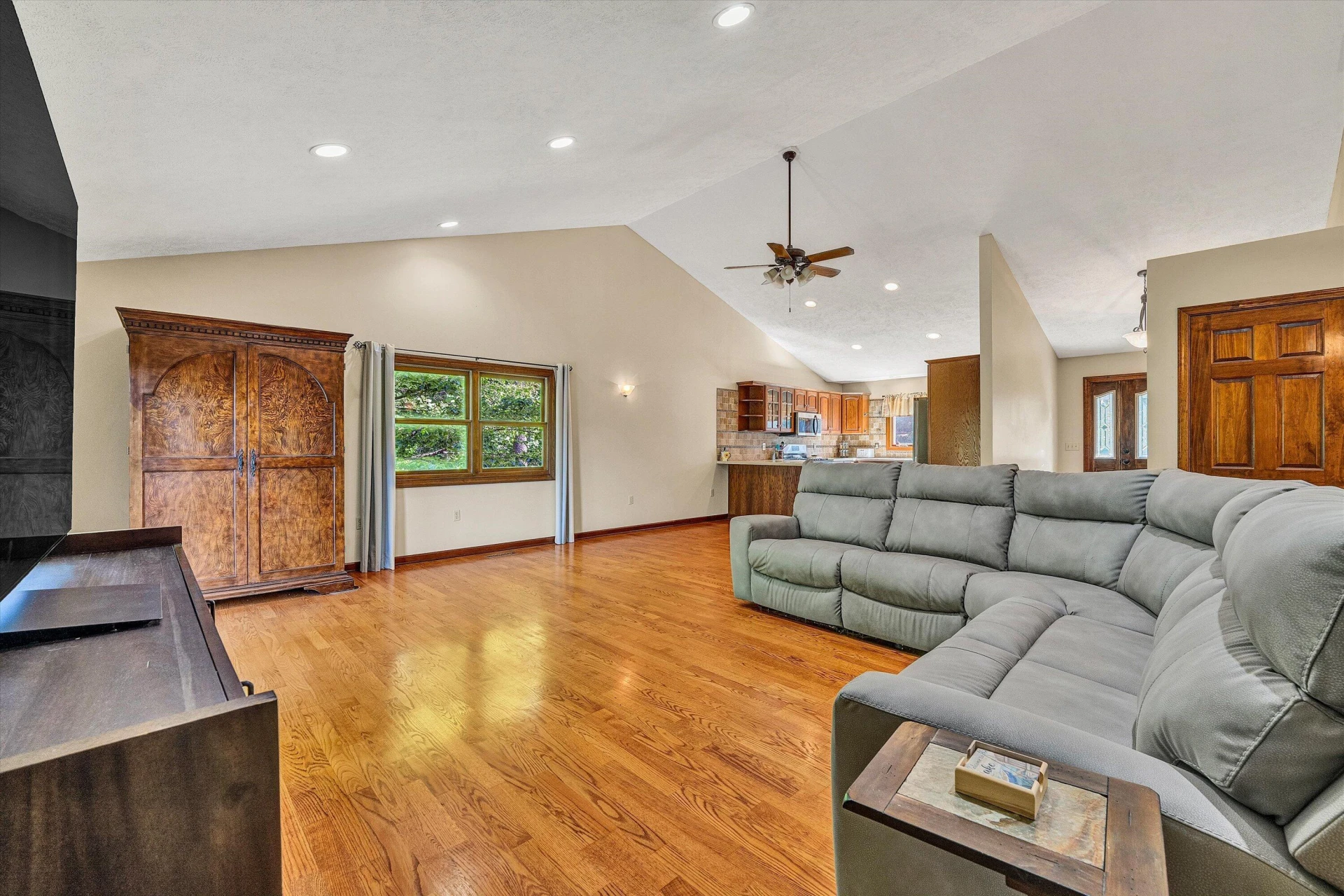 400 HARBOR LANDING DR - Photo 9