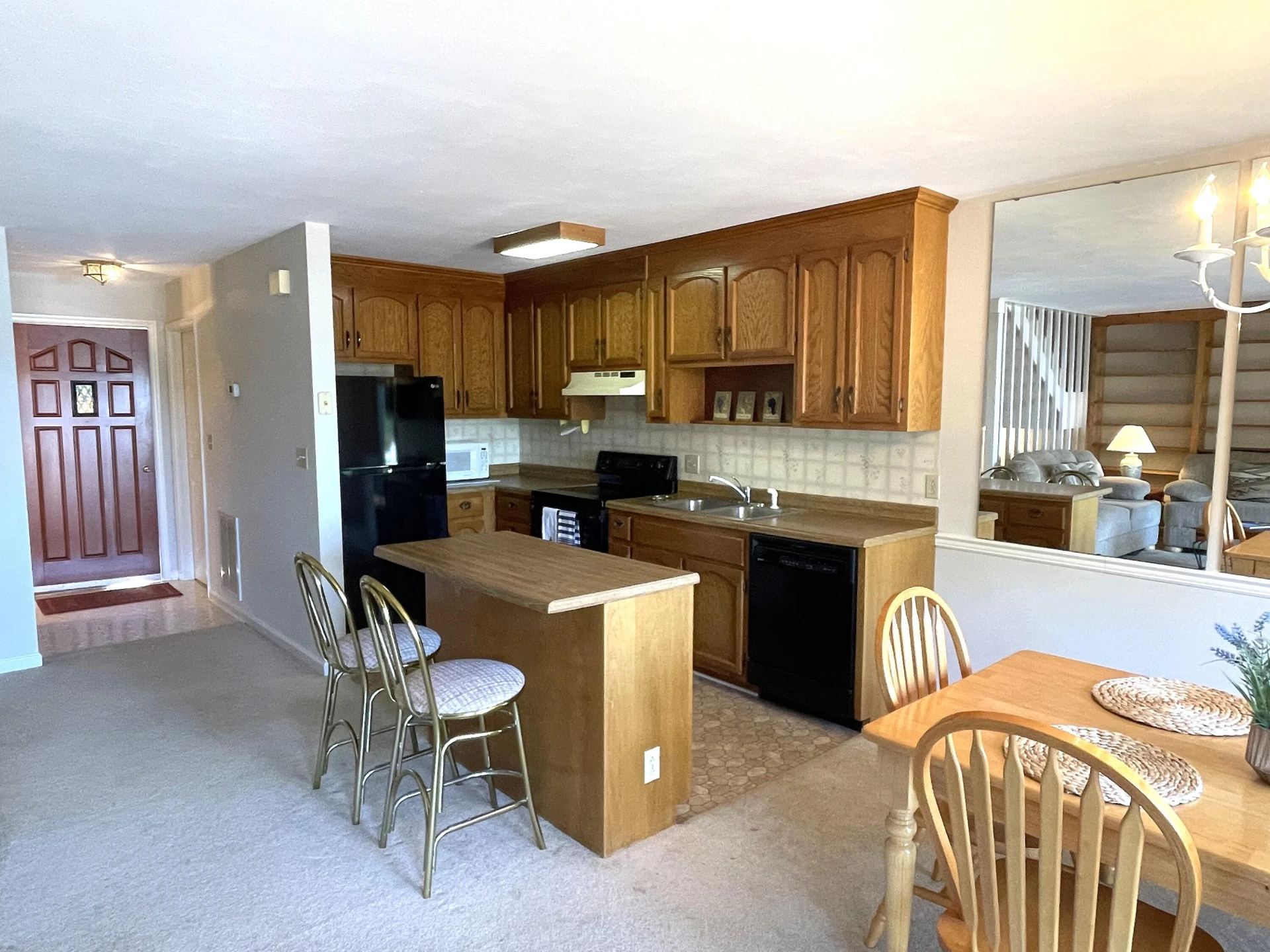 213 Saunders Point RD #6 - Photo 4
