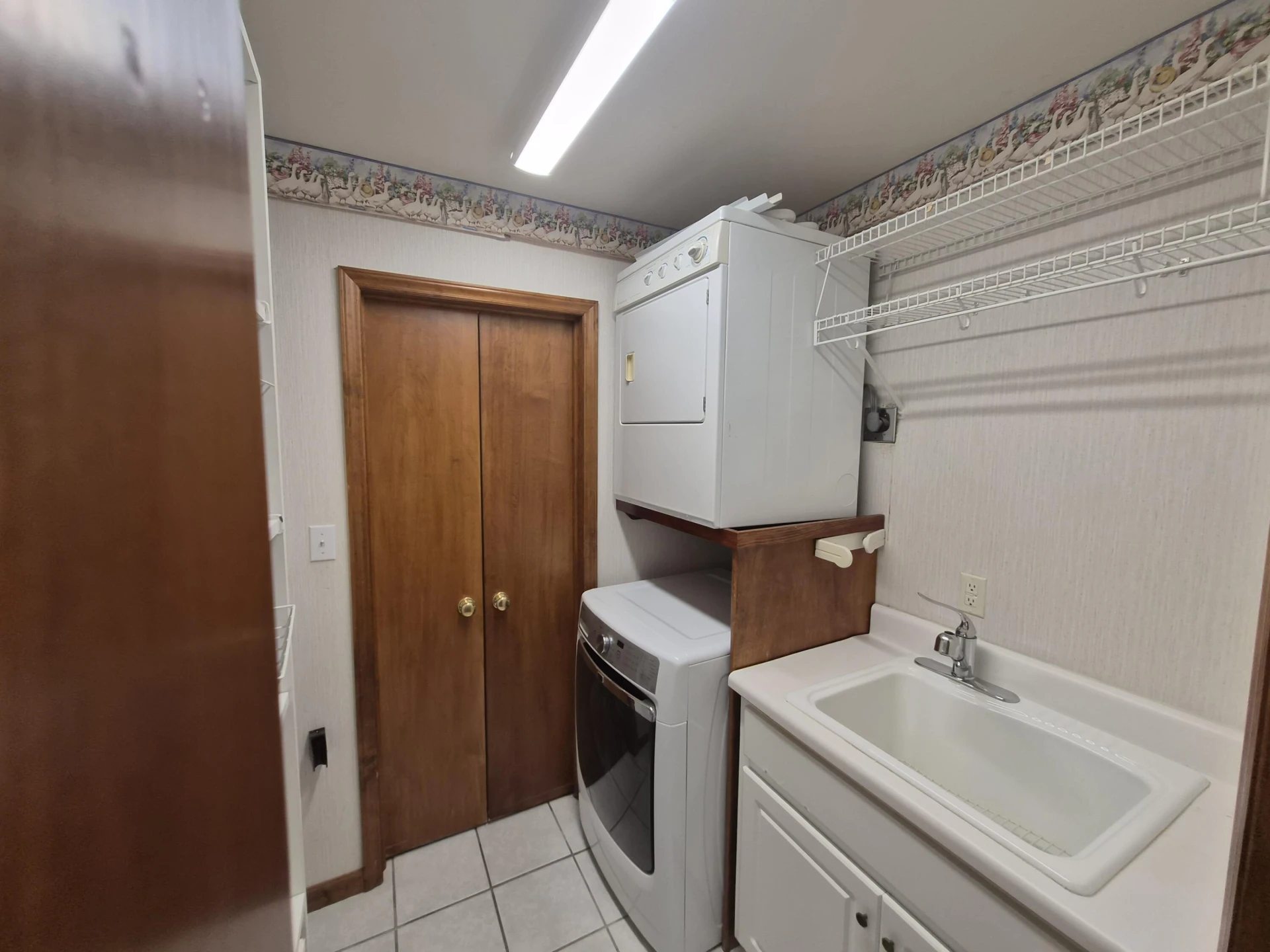 189 Hardy CT - Photo 23