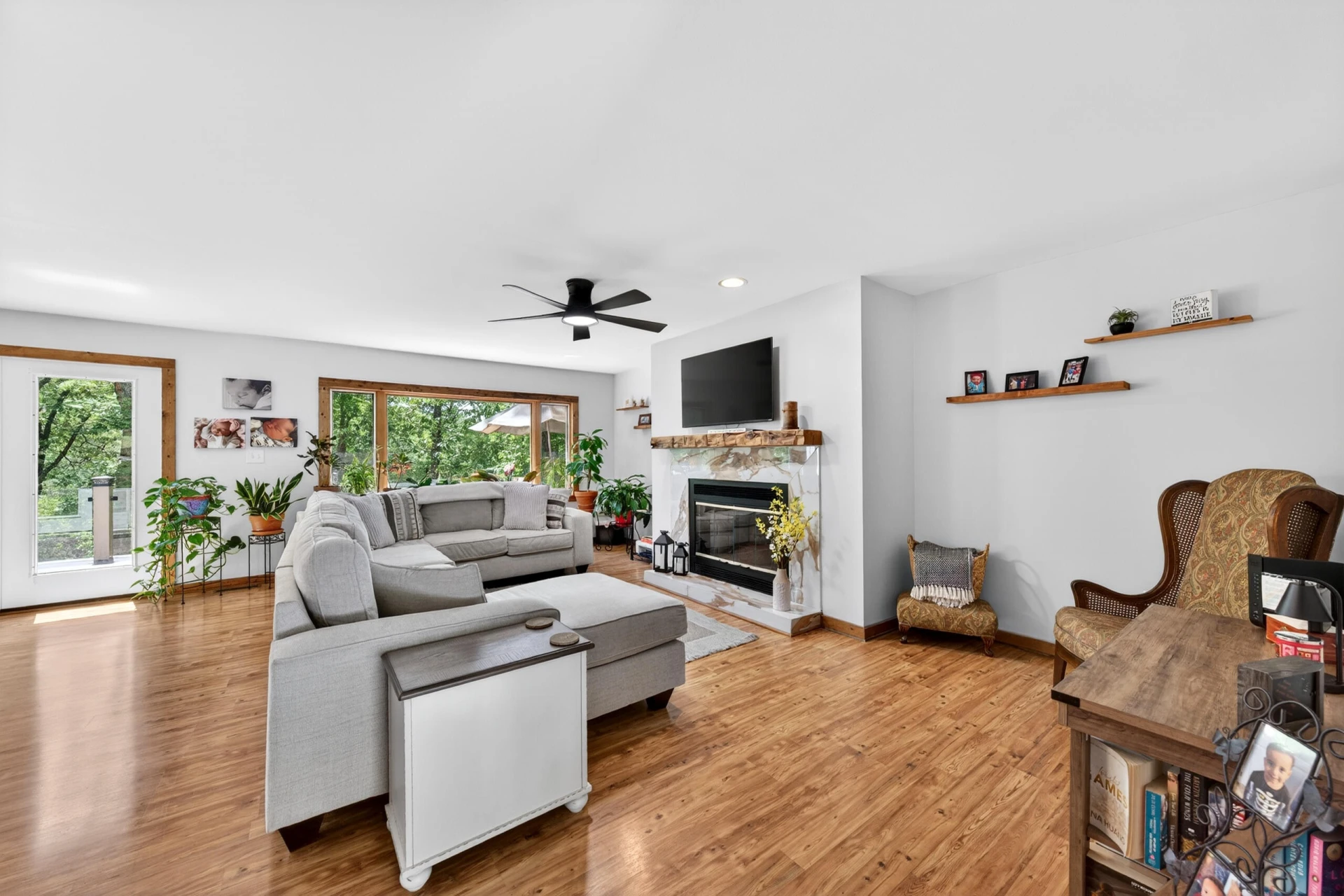 120 Lemon LN - Photo 7