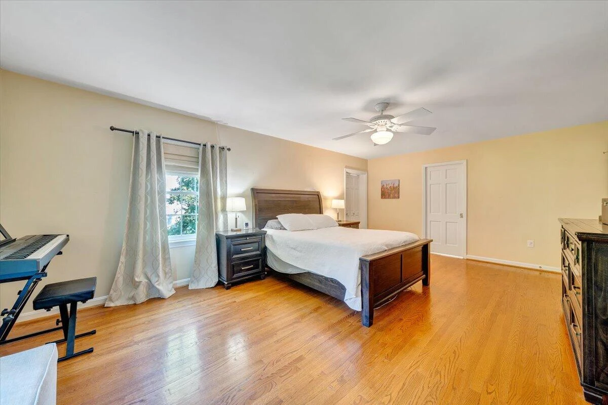 712 Cassell LN SW - Photo 27