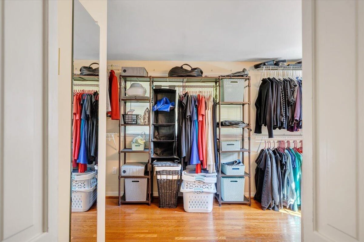 712 Cassell LN SW - Photo 31