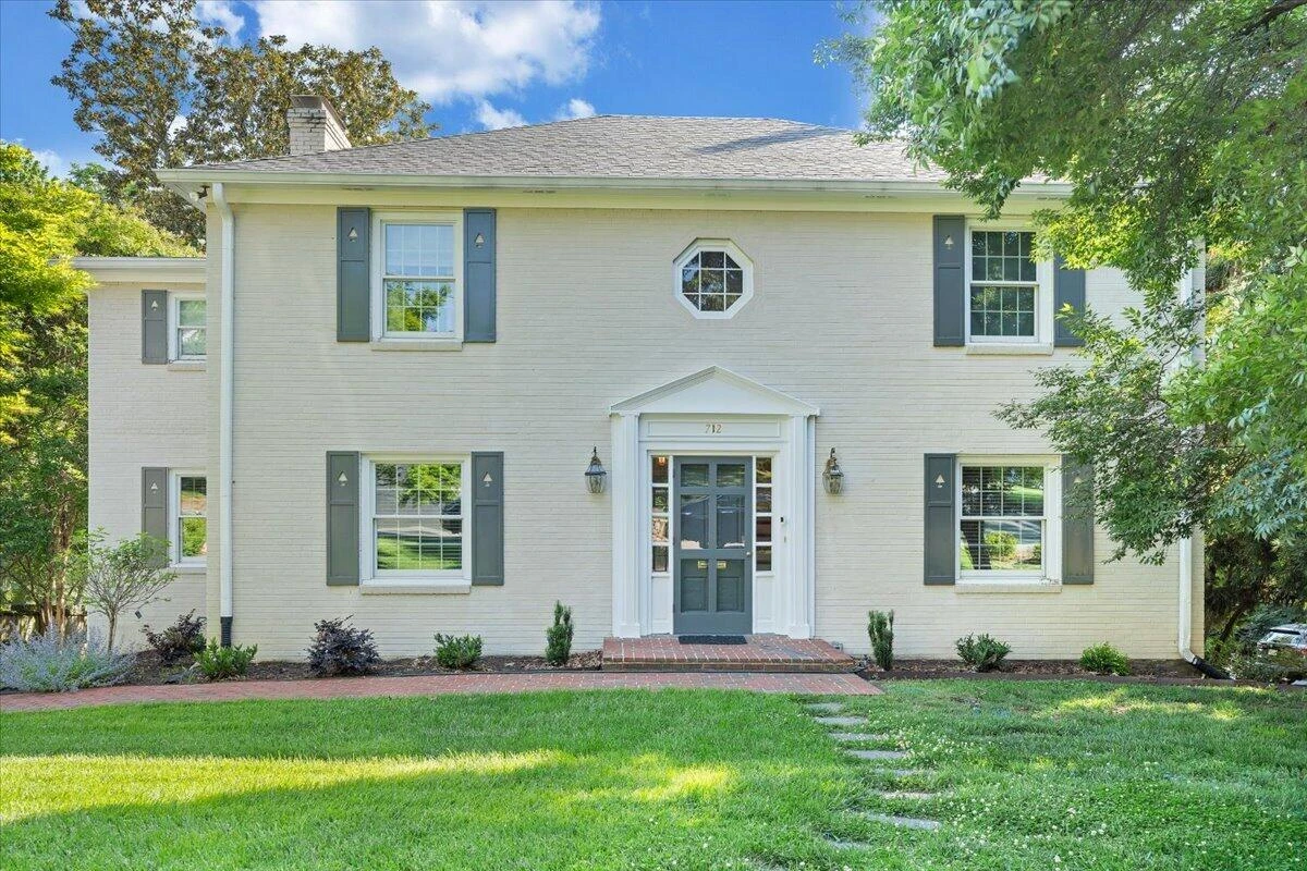 712 Cassell LN SW - Photo 59