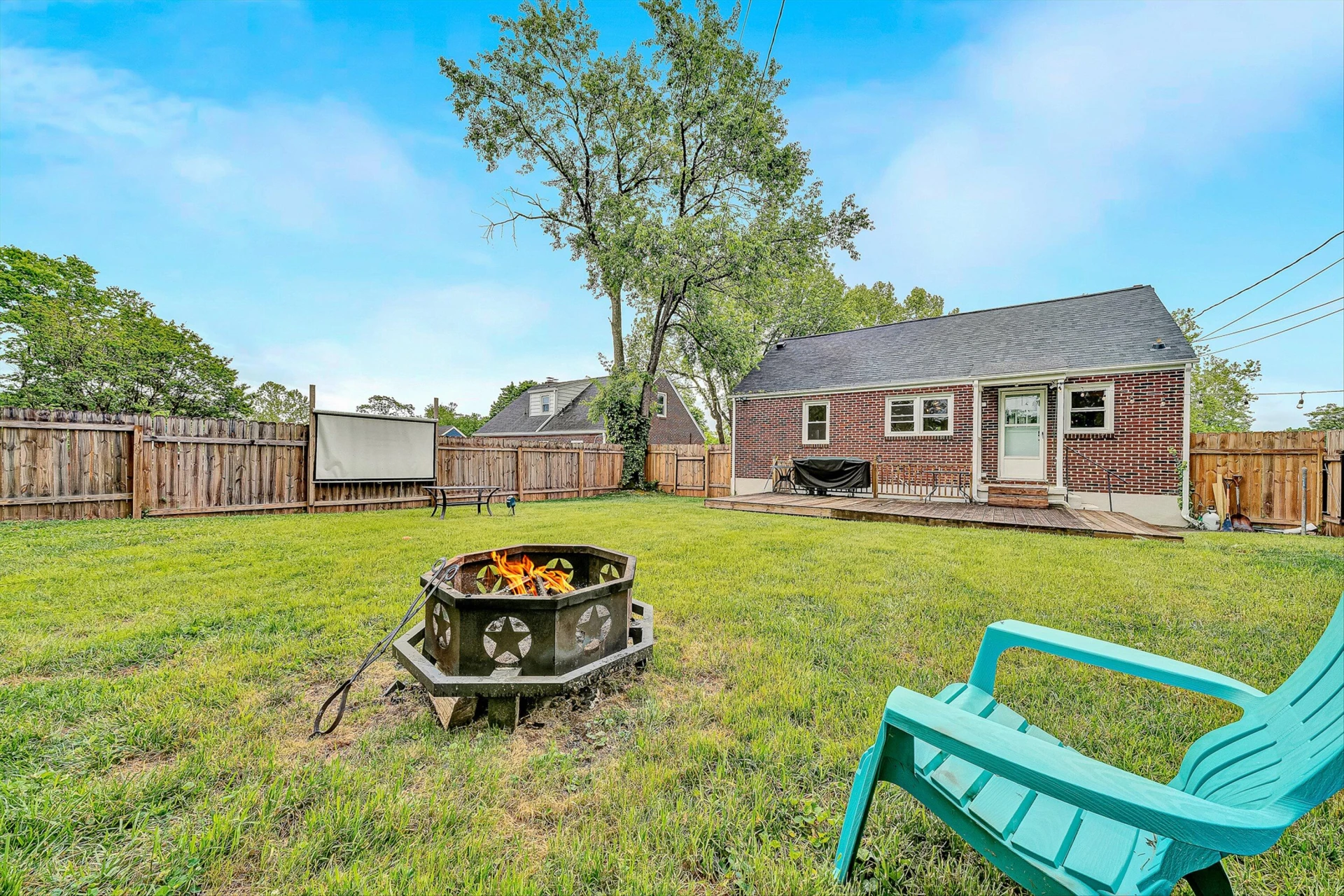 2774 Derwent DR SW - Photo 33